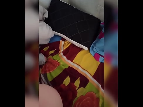 ❤️ Hevjîna min li malê bi tenê dimîne ji ber ku mêrê wê diçe betlaneyê û ez firsendê distînim ku ez wê biçînim û kerê wê bi şîr tijî bikim. Super porno li me ku.tusar.top ❌❤